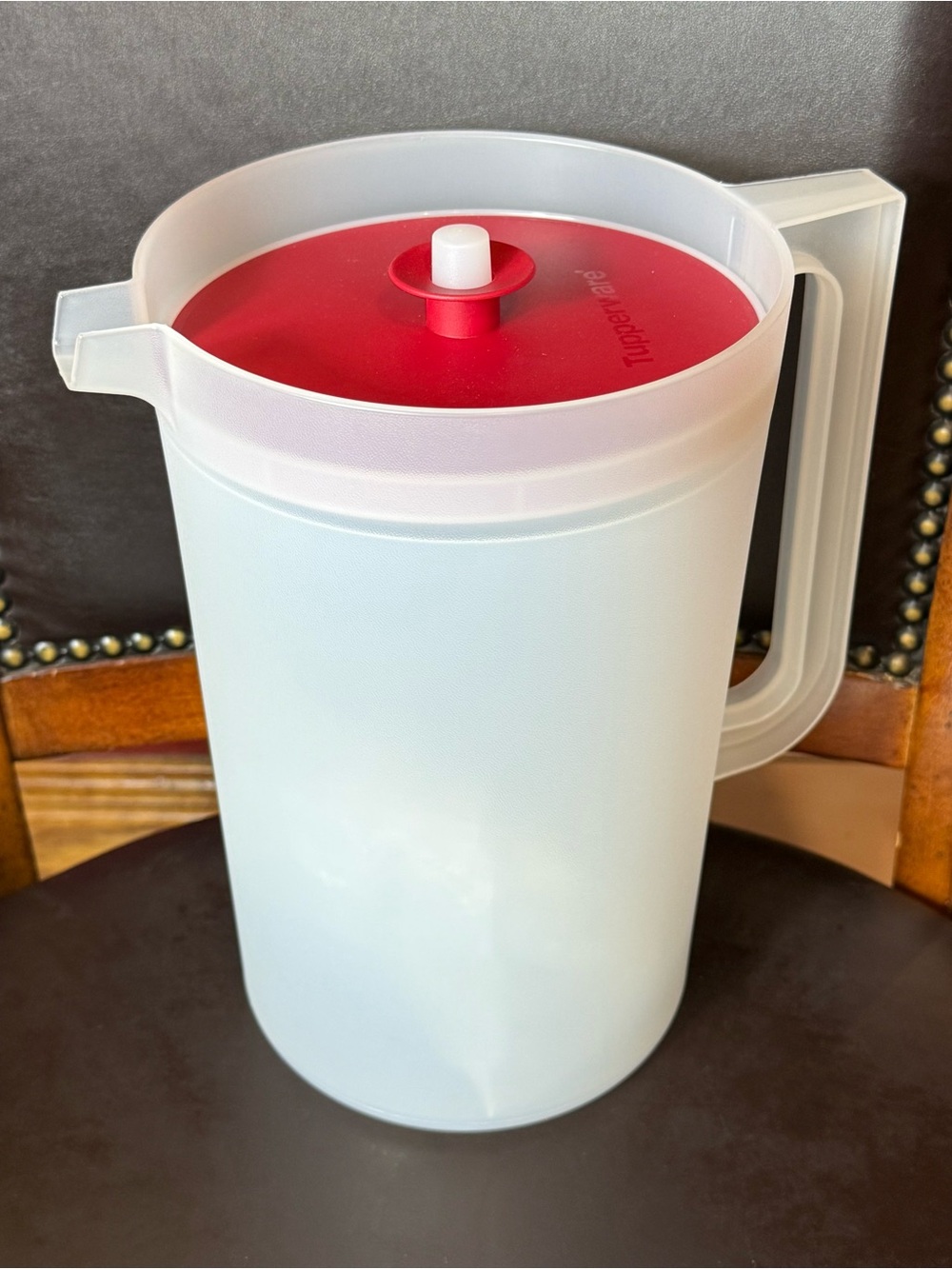 Tupperware Sheer Classic Pitcher